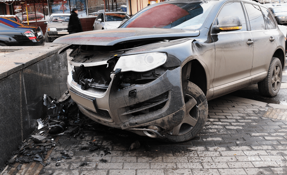 Accidentes de carros un carro que tuvo algún accidente