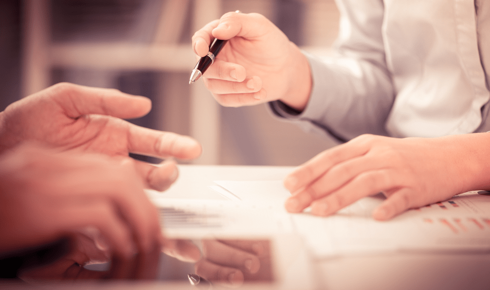 Revisa los requisitos que debes cumplir para dejar un vehículo listo para vender Cómo poner un auto al día